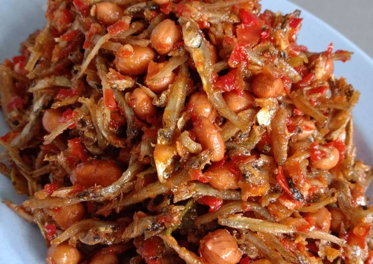 Resep 12. Teri Kacang Balado | Cara Membuat 12. Teri Kacang Balado Yang Lezat
