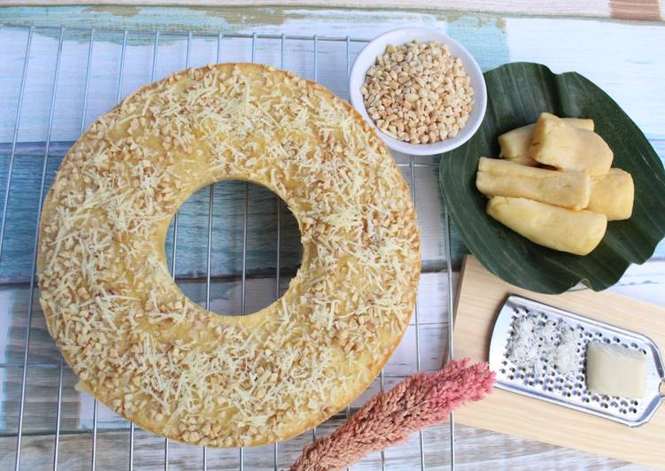 Bolu Tape Topping Kacang Keju Lembut dan Empuk