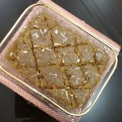 A picture of Mango-coconut burfi.