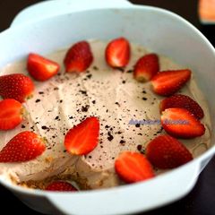 A picture of Biscuit pudding.