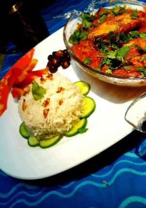A picture of FISH GRAVY WITH GARLIC RICE #CookpadApp.