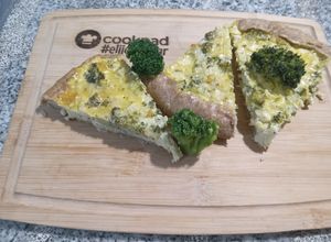 Una foto de Tarta Integral o Galette de Brócolis.🥦