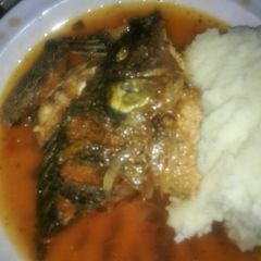 A picture of Fish Stew.
