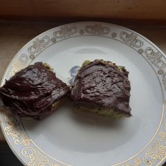 A picture of Almond Flavoured No-Bake Cake.