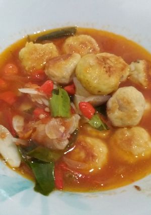 Foto resep Bola ayam asam pedas