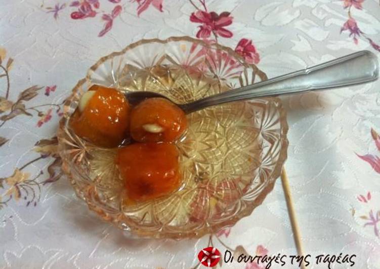 Loquat spoon sweet