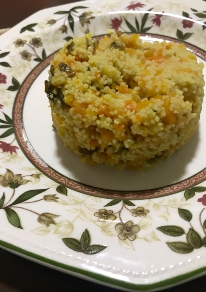 Una foto de Cous cous de calabaza y hierbabuena