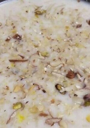 A picture of Meethi sevaiya.