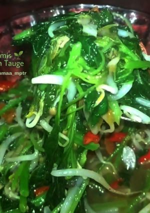 Foto resep 25. Tumis Bayam Tauge🌱
