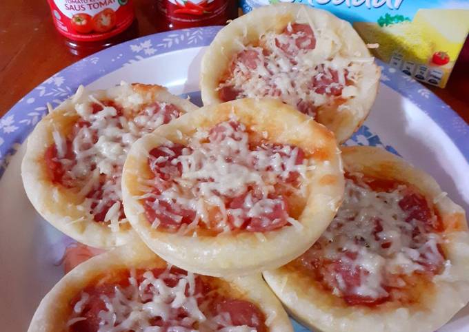 Resep Pizza Mini Super Ekonomis Oleh Arum Wijayanti Cookpad