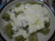 Una foto de pasta raviolis