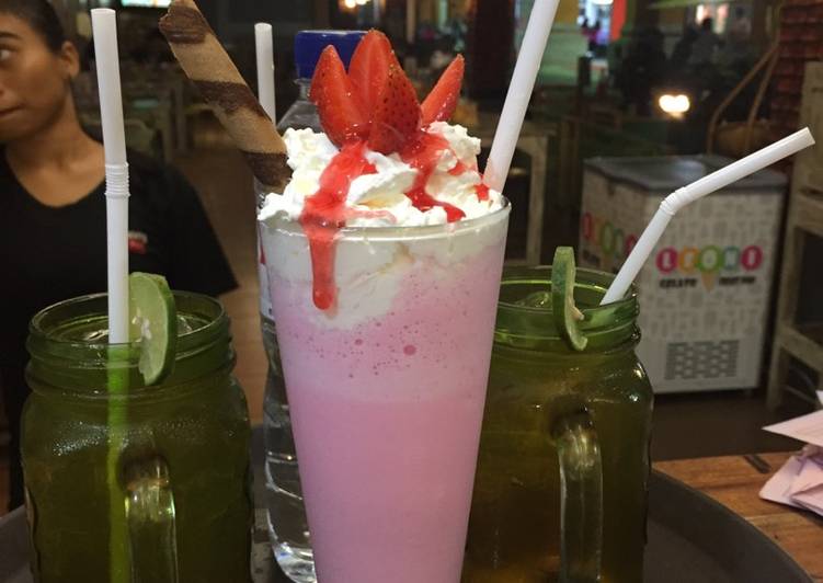 Milkshake strawberry