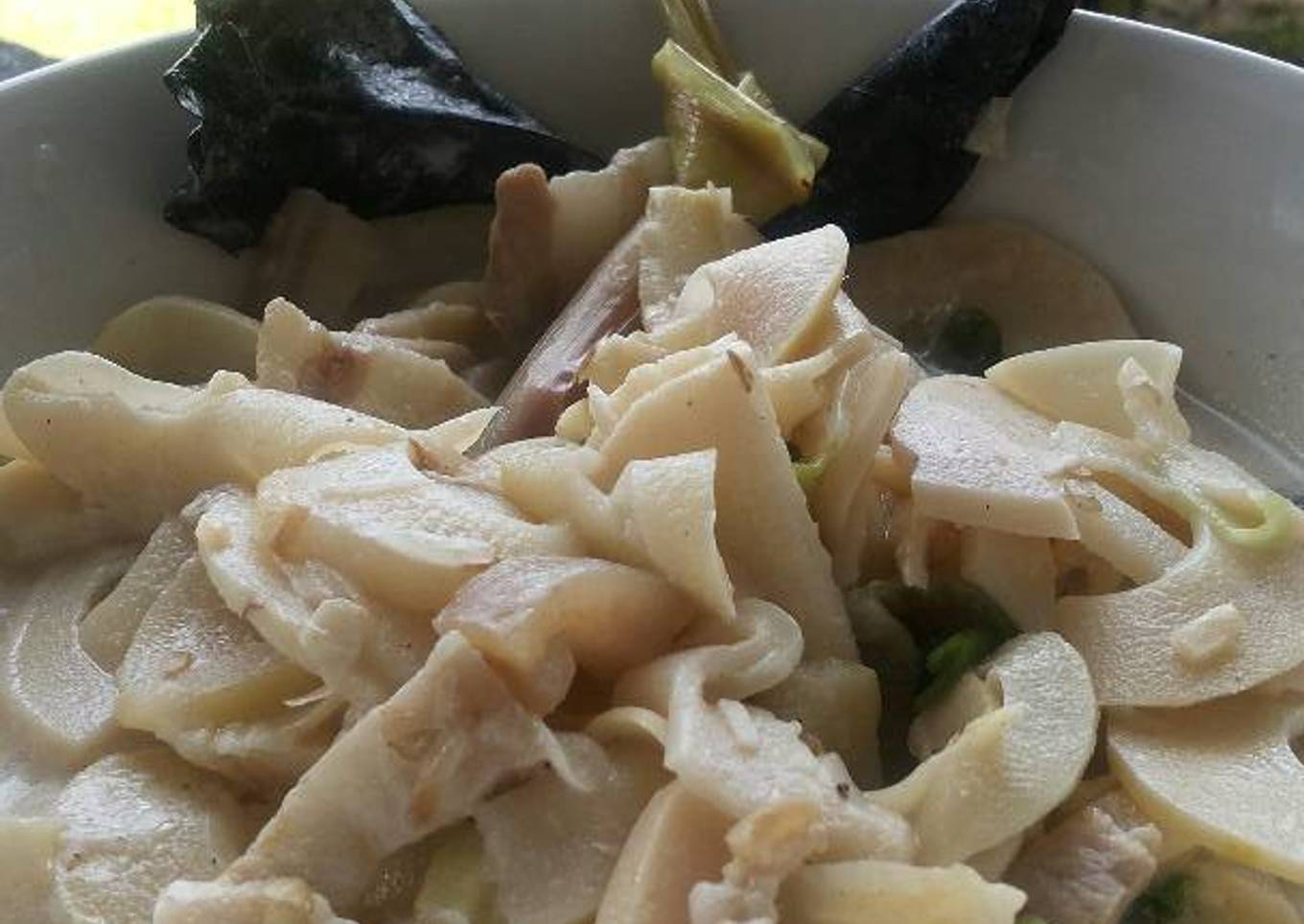 Babung (babi-rebung) santan