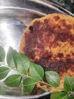 आलू की टिक्की (Aloo ki tikki recipe in hindi) रेसिपी मुख्य फोटो