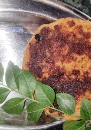 आलू की टिक्की (Aloo ki tikki recipe in hindi) रेसिपी मुख्य फोटो