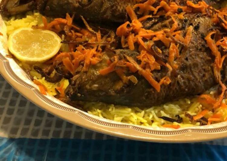 سمك شعري خطير مع الارز الاصفر من جد الطعم خرافي