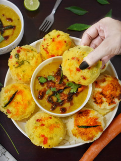 A picture of Instant Masala Oats Idli.