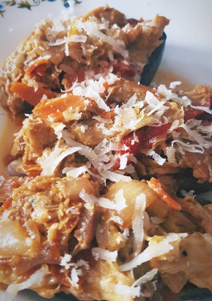 Una foto de Berenjenas rellenas de pollo al curry