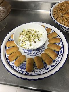 صورة لوصفة كرابيج او المعروف عنا كرابيج حلب مع الناطف 😊