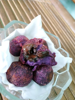 Foto resep Bola-bola Ubi Ungu Coklat Lumer