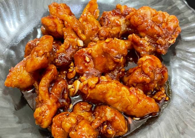 Dakgangjeong - Sweet and Spicy Crispy Korean Fried Chicken