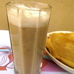A picture of Banana Strawberry Milk Shake.