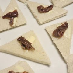A picture of Tramezzini di acciughe.
