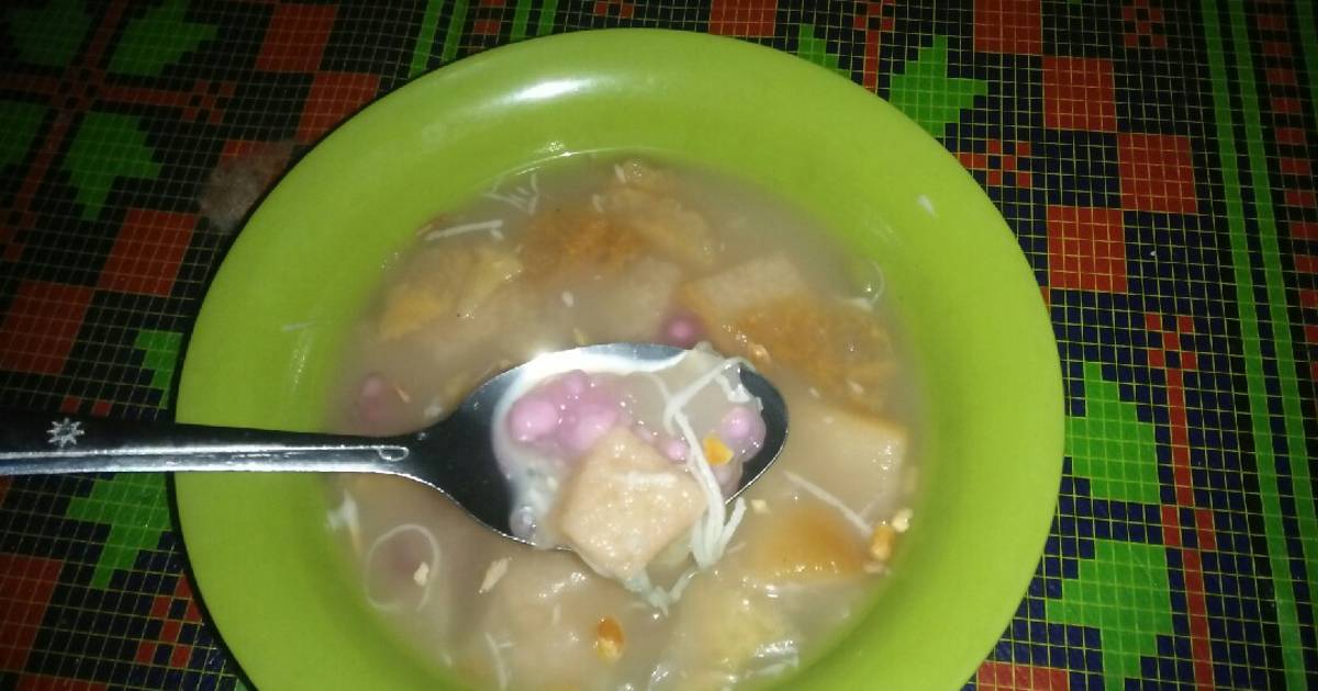 Resep Sekoteng khas Bandung BikinRamadhanBerkesan oleh dyahwps Cookpad