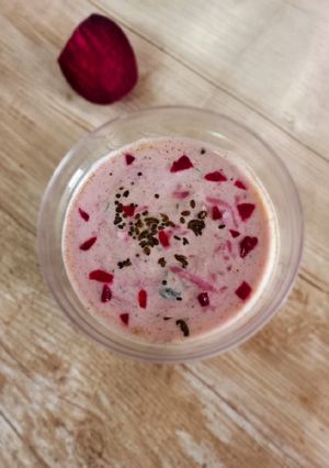 A picture of Beetroot Raita.
