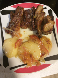 Una foto de Costillas de cerdo jugosas