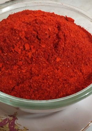 A picture of Kashmiri red chilli powder (freshly ground at home🏡) #post 15.