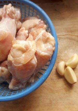 รูปของ ไก่ต้มน้ำปลา