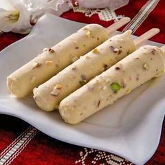 A picture of Rabdhe ice-cream.