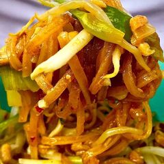 Vegan Pad Thai Sauce A picture of Vegan Pad Thai Sauce.