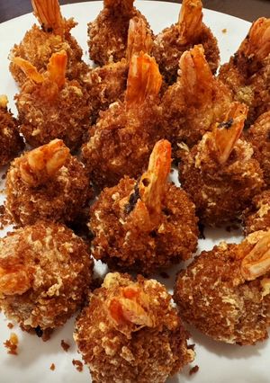 A picture of Crispy Shrimp Balls with Sauce.