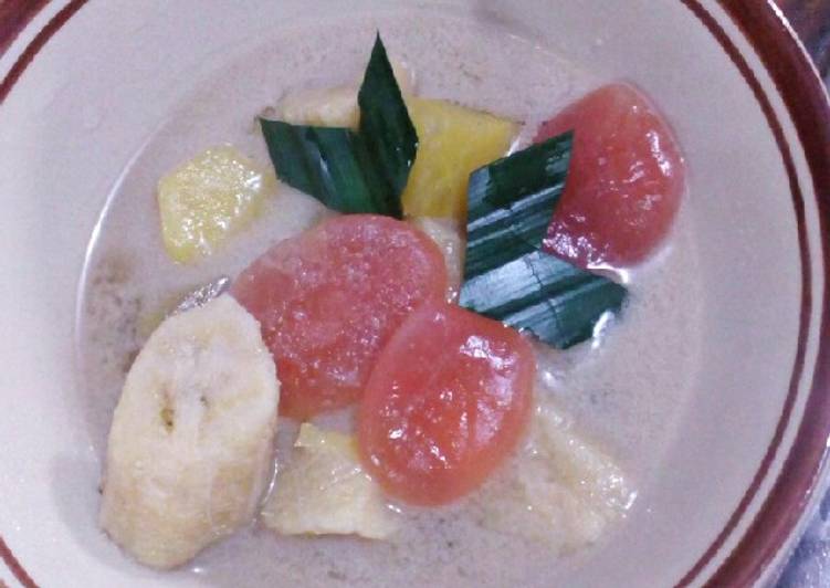 Takjil Kolak Ubi Pisang