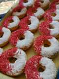 Donat merah putih