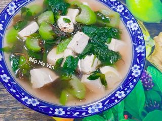 Canh chay đậu hủ nấu mướp và rau