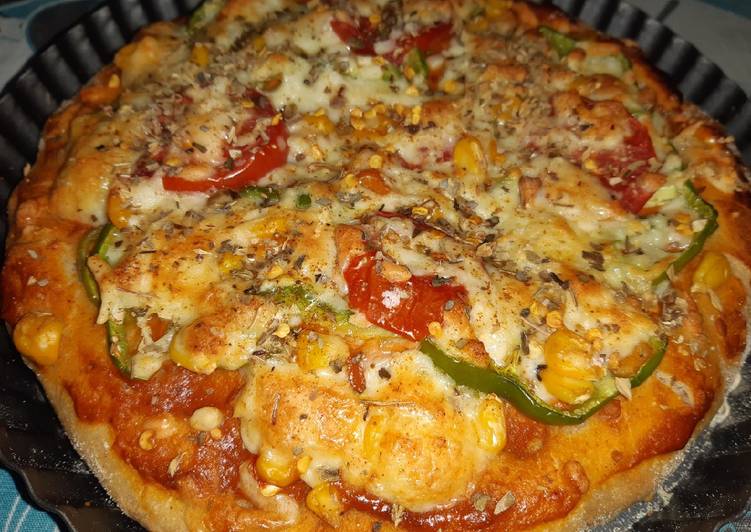 Wheat flour cheese burst pizza