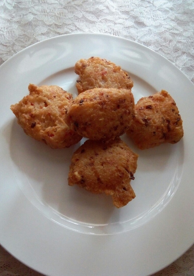 A picture of Ojojo.