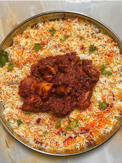 A picture of Swahili chicken biryani.