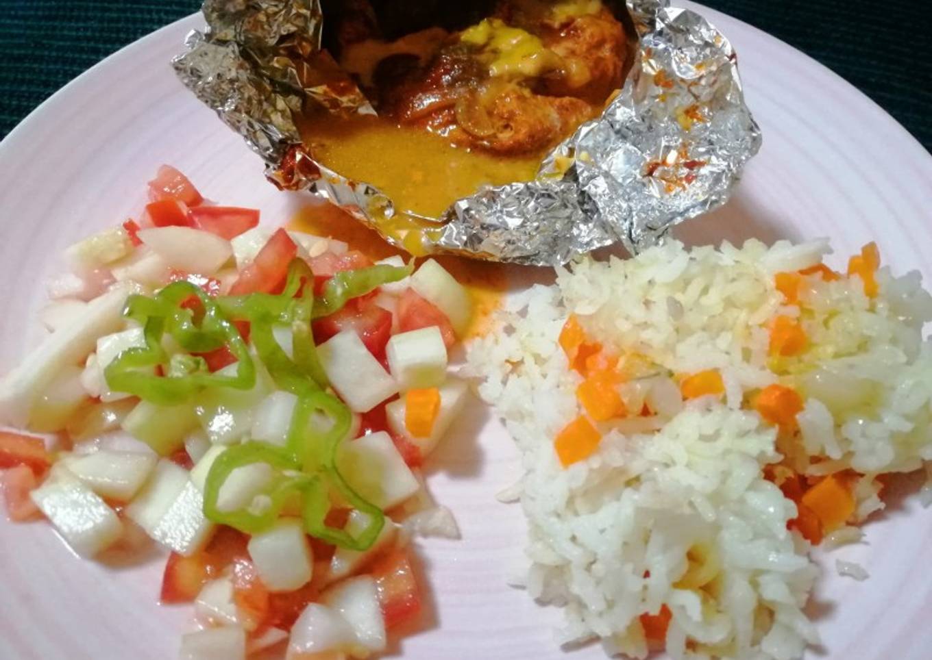 Filete empapelado relleno de pimientos
