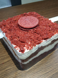 Foto resep Red Velvet Dessert Box