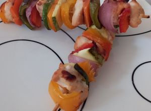 Una foto de Brochetas de pollo 😀