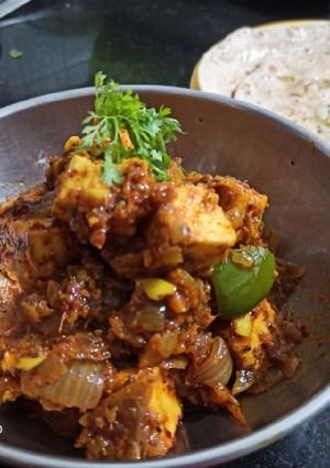 A picture of Kadhai Paneer resturant style.