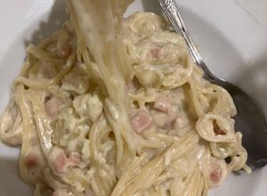 Foto resep Spaghetti Creamy Keju / Alfredo / Carbonara Sederhana