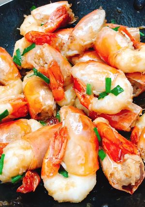 Hình của món Tôm rim mặn.