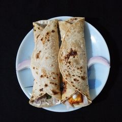 A picture of Tandoori Paneer Roll.