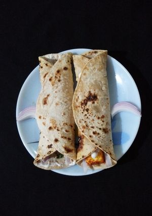 A picture of Tandoori Paneer Roll.