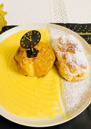 Sültalma, mini marcipános-almásrétessel, vaníliás tojáslikörös szósszal recept fotója